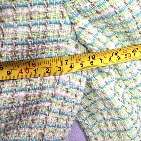 Zara Womens Green Textured Tweed Cropped Jacket Size XS. - Picture 8 of 9